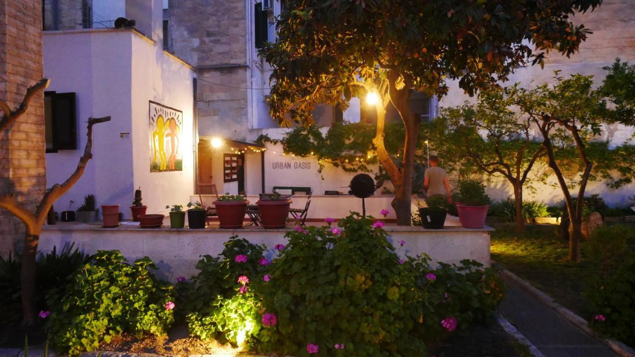 Urban Oasis Hostel Lecce Exterior photo